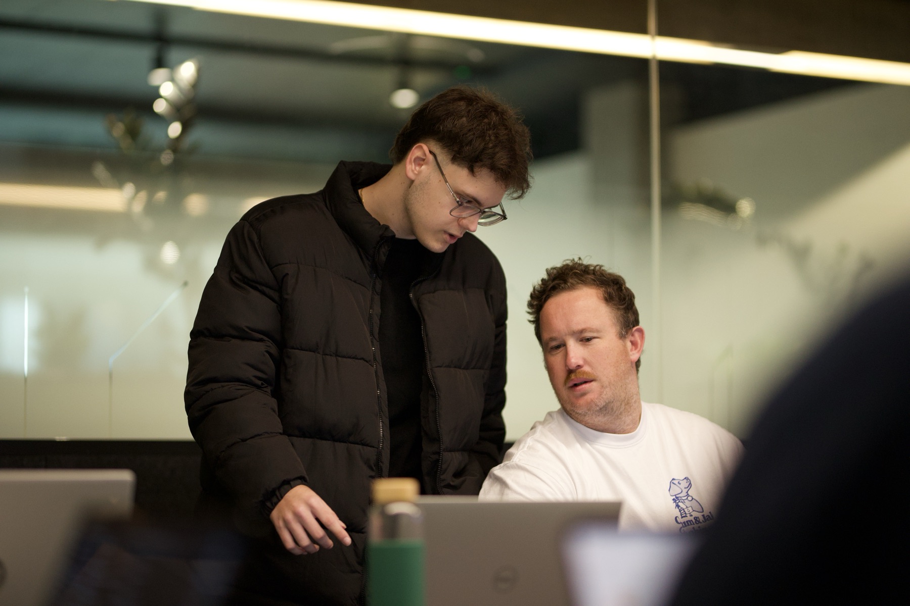 Kristian Njegovanovic, director of Scalify, working through an automation with a client